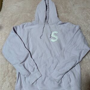 Supreme Light Lavender Pullover Hoodie with Red Label